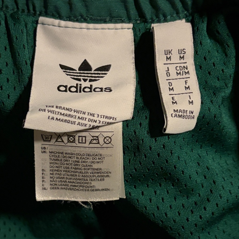 Adidas Originals R.Y.V. Track Pants in Collegiate Green and Black - Picture 5 of 6